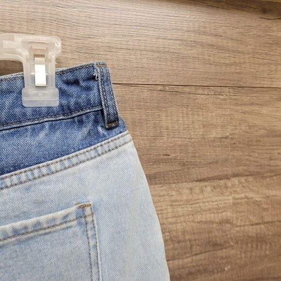 PacSun Denim Mini Skirt Blue Two Toned‎ Womens Size 25 Pockets Frayed Raw Hem - Picture 10 of 13